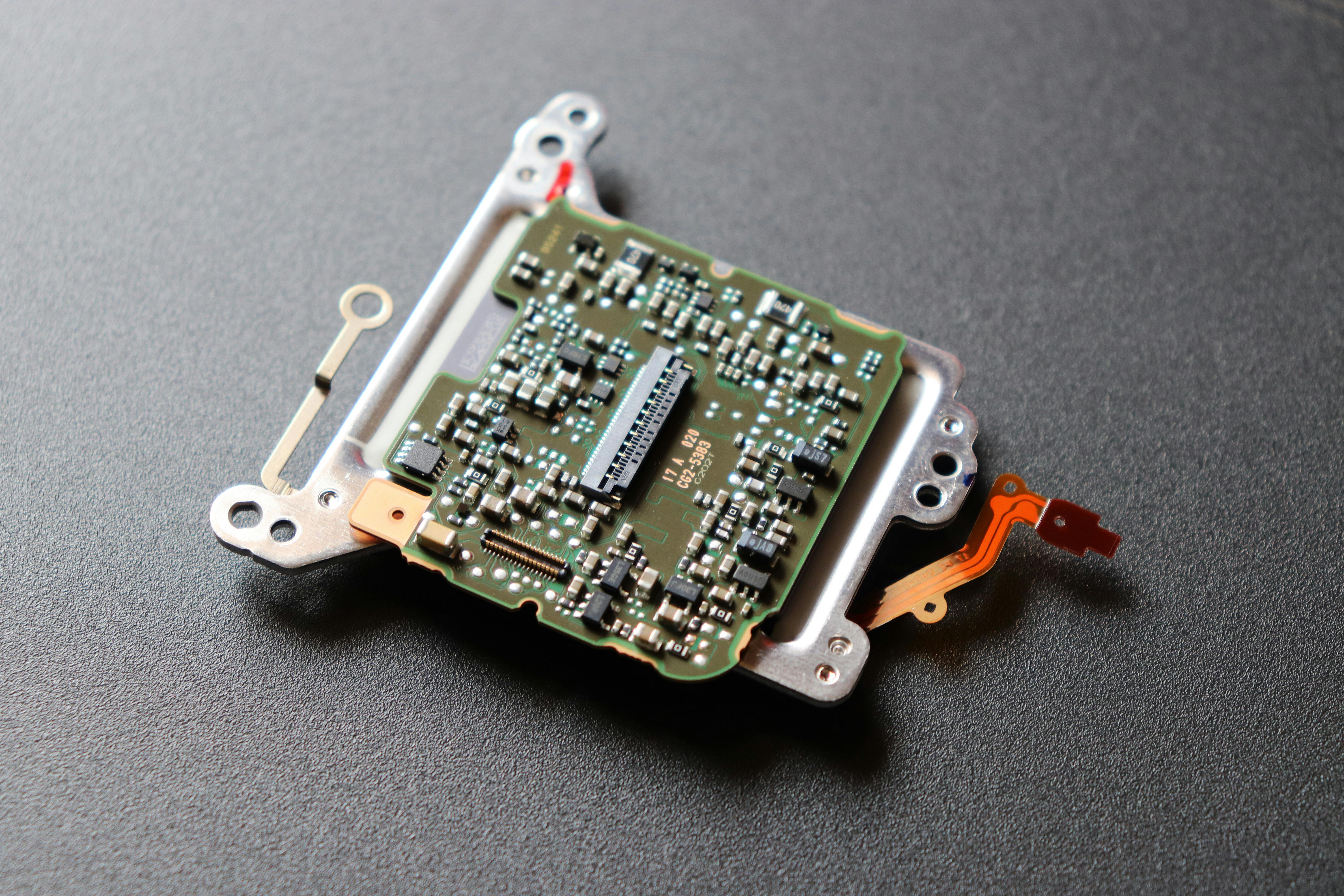 PCB-Entwicklungsstrategie mit BOM-Optimierung und Risikominimierung